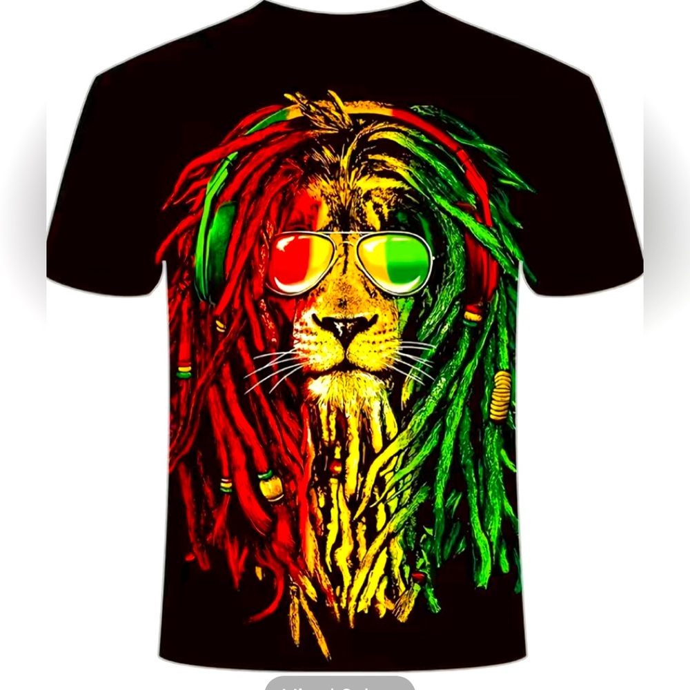 NWT DIGITAL LION PATTERN GRAPHIC MEN T-SHIRT